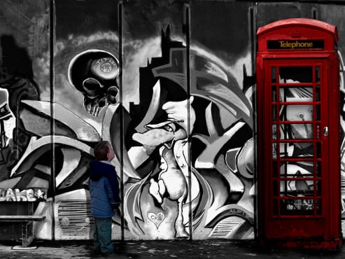 Elliott and Graffiti